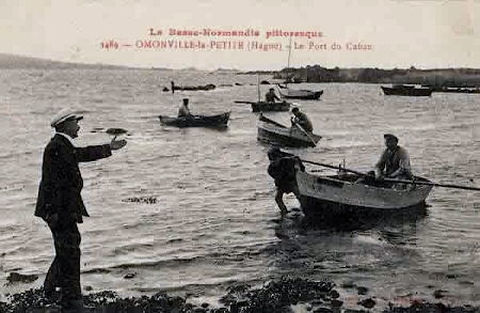 01 La mer en 1930 - Le port du Caban à DIGULLEVILLE